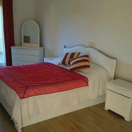 Villa In Le Tamier, 4 Bedrooms, 300M Flic En Flac Beach Bagian luar foto