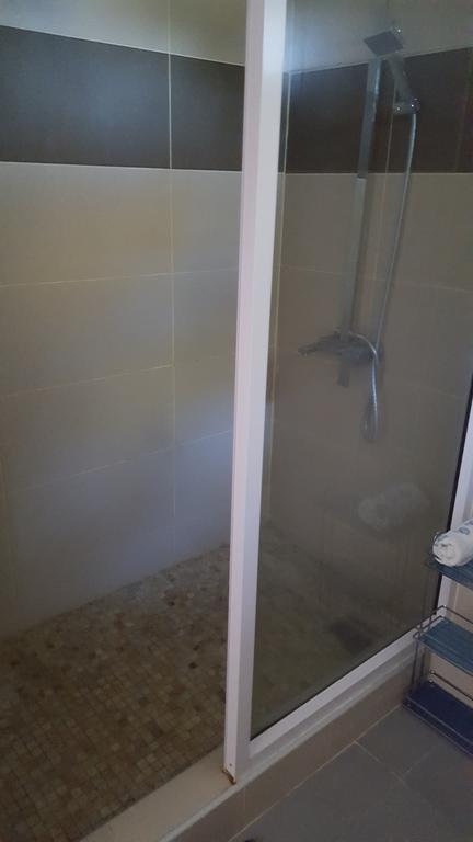 Villa In Le Tamier, 4 Bedrooms, 300M Flic En Flac Beach Bagian luar foto
